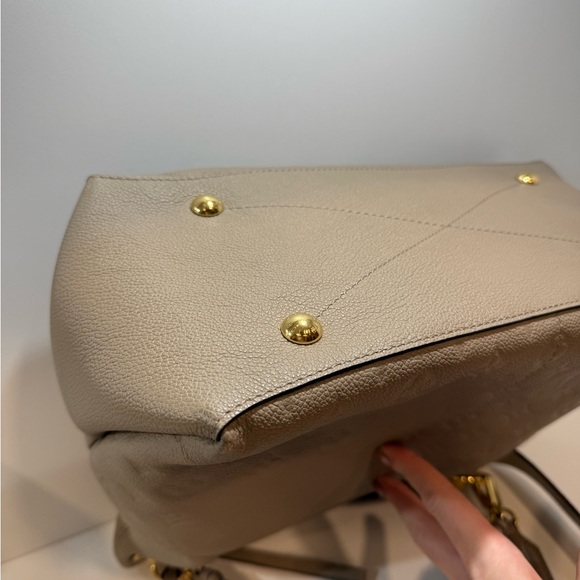 Louis Vuitton Empreinte Maida Hobo Tourterelle - Picture 4 of 16